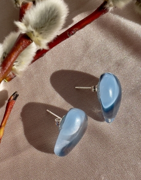 Glass button earrings blue